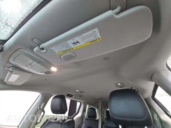 2017 Chrysler Pacifica Touring L 121.6" WB – miniatura 11