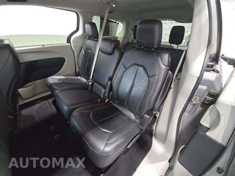 2017 Chrysler Pacifica Touring L 121.6" WB – miniatura 13