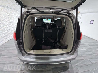 2017 Chrysler Pacifica Touring L 121.6" WB – miniatura 15
