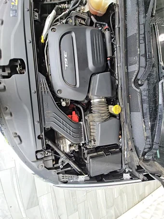 2017 Chrysler Pacifica Touring L 121.6" WB – miniatura 23