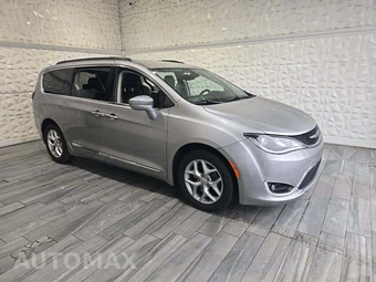 2017 Chrysler Pacifica Touring L 121.6" WB – miniatura 4