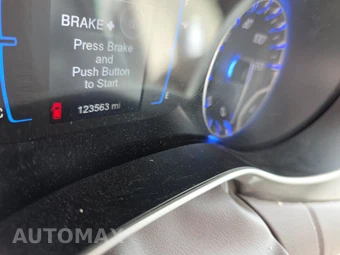 2017 Chrysler Pacifica Touring L 121.6" WB – miniatura 12