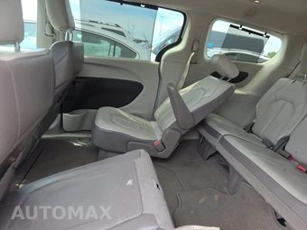 2017 Chrysler Pacifica Touring L 121.6" WB – miniatura 13