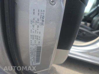 2017 Chrysler Pacifica Touring L 121.6" WB – miniatura 15