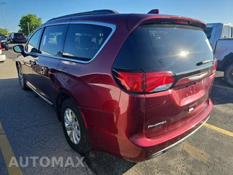 2017 Chrysler Pacifica Touring L 121.6" WB – miniatura 6