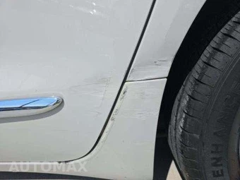 2017 Chrysler Pacifica Touring L 121.6" WB – miniatura 25