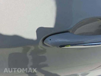 2017 Chrysler Pacifica Touring L 121.6" WB – miniatura 26