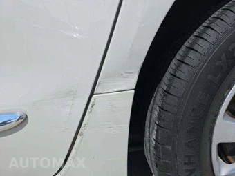 2017 Chrysler Pacifica Touring L 121.6" WB – miniatura 27
