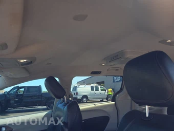 2017 Chrysler Pacifica Touring L 121.6" WB – miniatura 18
