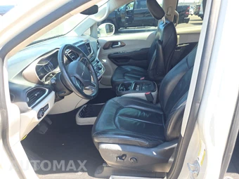 2017 Chrysler Pacifica Touring L 121.6" WB – miniatura 7