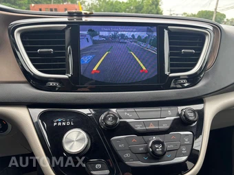 2017 Chrysler Pacifica Touring L 121.6" WB - miniatura 7