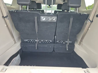 2017 Chrysler Pacifica Touring L 121.6" WB – miniatura 17