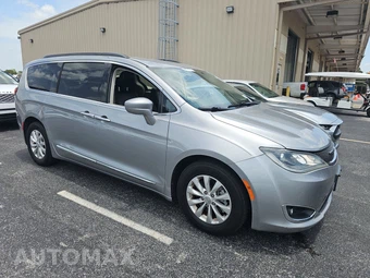 2017 Chrysler Pacifica Touring L 121.6" WB – miniatura 3