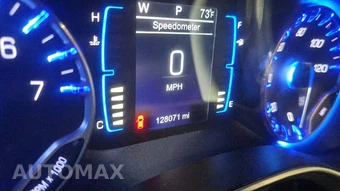 2017 Chrysler Pacifica Touring L 121.6" WB – miniatura 18