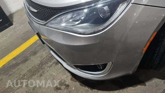 2017 Chrysler Pacifica Touring L 121.6" WB – miniatura 29