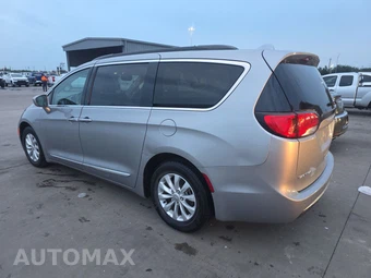 2017 Chrysler Pacifica Touring L 121.6" WB – miniatura 6