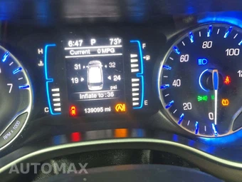 2017 Chrysler Pacifica Touring L 121.6" WB – miniatura 6