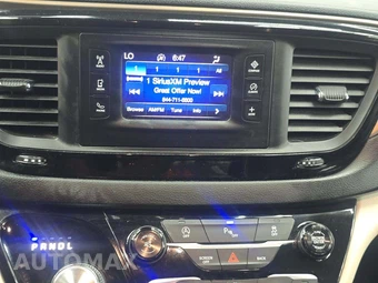 2017 Chrysler Pacifica Touring L 121.6" WB – miniatura 7