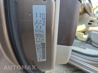 2017 Chrysler Pacifica Touring L 121.6" WB - miniatura 15
