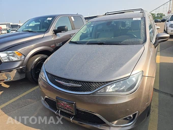 2017 Chrysler Pacifica Touring L 121.6" WB - miniatura 2