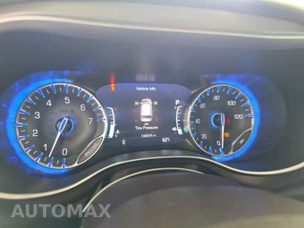 2017 Chrysler Pacifica Touring L Plus 121.6" WB – miniatura 12