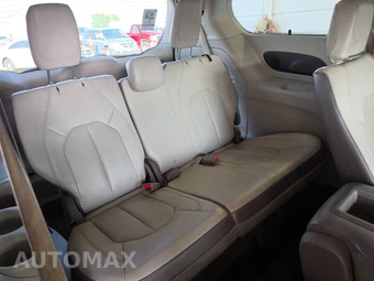 2017 Chrysler Pacifica Touring L Plus 121.6" WB – miniatura 14