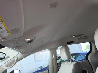 2017 Chrysler Pacifica Touring L Plus 121.6" WB – miniatura 19