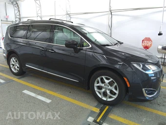 2017 Chrysler Pacifica Touring L Plus 121.6" WB – miniatura 3