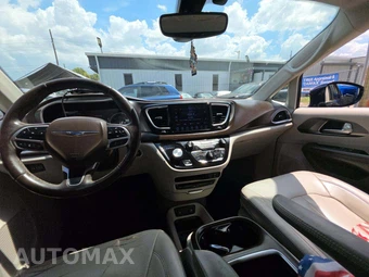 2017 Chrysler Pacifica Touring L Plus 121.6" WB – miniatura 10