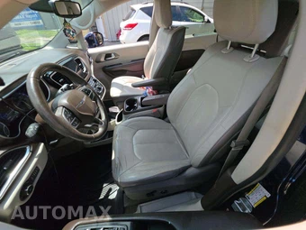2017 Chrysler Pacifica Touring L Plus 121.6" WB – miniatura 6