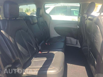 2017 Chrysler Pacifica Touring L Plus 121.6" WB – miniatura 17