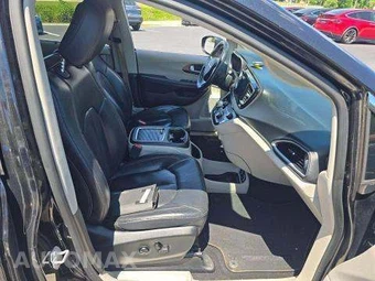 2017 Chrysler Pacifica Touring L Plus 121.6" WB – miniatura 19