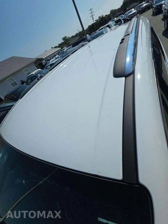 2017 Chrysler Pacifica Touring L Plus 121.6" WB - miniatura 12
