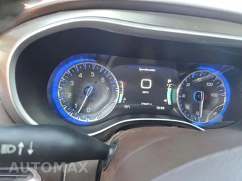 2017 Chrysler Pacifica Touring L Plus 121.6" WB - miniatura 9