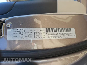 2017 Chrysler Pacifica Touring L Plus 121.6" WB - miniatura 14
