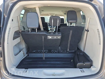 2017 Chrysler Pacifica Touring L Plus 121.6" WB - miniatura 16