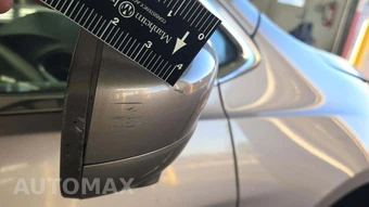 2017 Chrysler Pacifica Touring L Plus 121.6" WB - miniatura 36