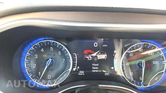 2017 Chrysler Pacifica Touring L Plus 121.6" WB - miniatura 25