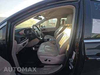 2017 Chrysler Pacifica Touring L Plus 121.6" WB - miniatura 7