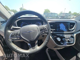 2017 Chrysler Pacifica Touring L Plus 121.6" WB – miniatura 10