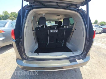 2017 Chrysler Pacifica Touring L Plus 121.6" WB – miniatura 15