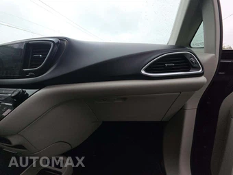 2017 Chrysler Pacifica Touring L Plus 121.6" WB – miniatura 17
