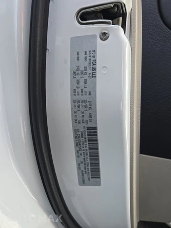 2017 Chrysler Pacifica Touring L Plus 121.6" WB – miniatura 15