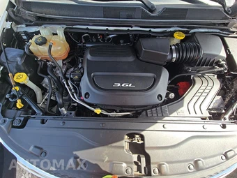 2017 Chrysler Pacifica Touring L Plus 121.6" WB – miniatura 16
