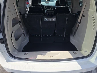 2017 Chrysler Pacifica Touring L Plus 121.6" WB – miniatura 17