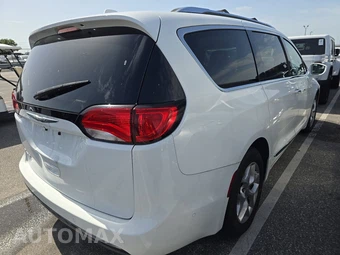 2017 Chrysler Pacifica Touring L Plus 121.6" WB – miniatura 6