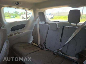 2017 Chrysler Pacifica Touring Plus 121.6" WB – miniatura 14