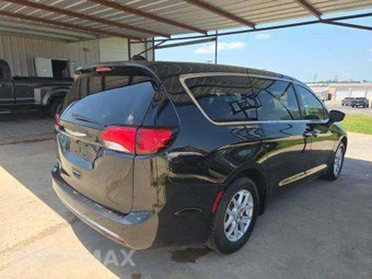 2017 Chrysler Pacifica Touring Plus 121.6" WB – miniatura 3