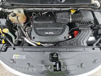 2017 Chrysler Pacifica Touring Plus 121.6" WB - miniatura 16