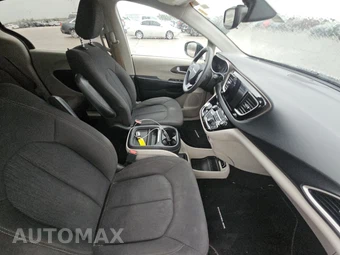 2017 Chrysler Pacifica Touring Plus 121.6" WB - miniatura 8